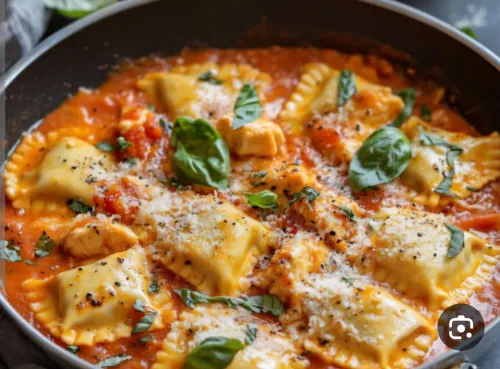 Machine à Pâtes spéciale Ravioli.