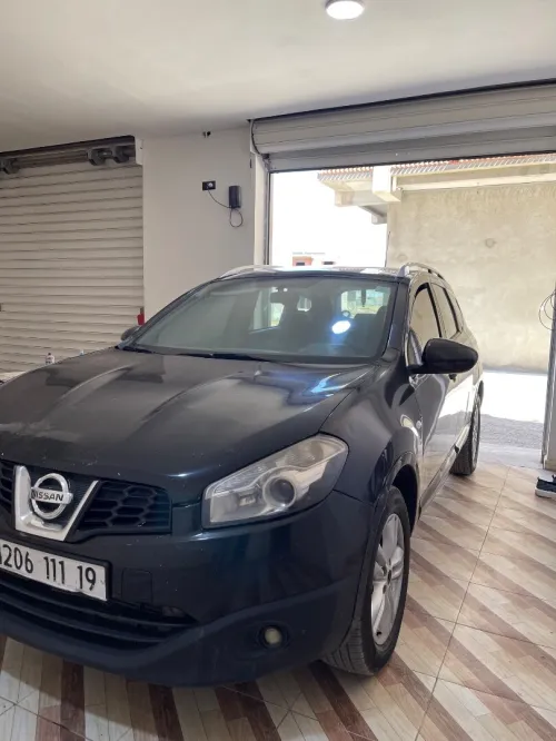 Nissan Qashqai 2011 +2 Tekna