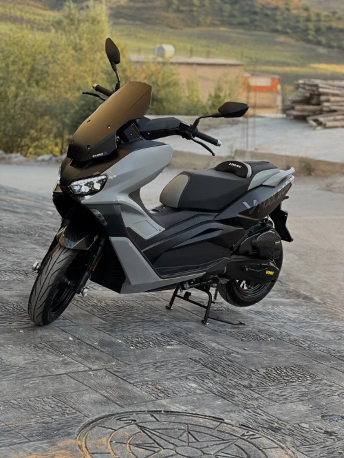 Vmax Vmax 2025