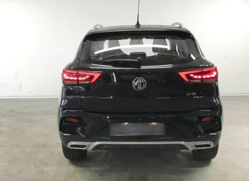 MG Zs luxury 2022 boîte 6. /  moteur 1.0 T-GDI /   111CV