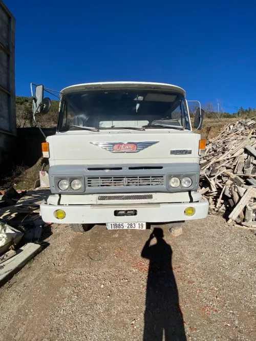 Hino Hino 1983
