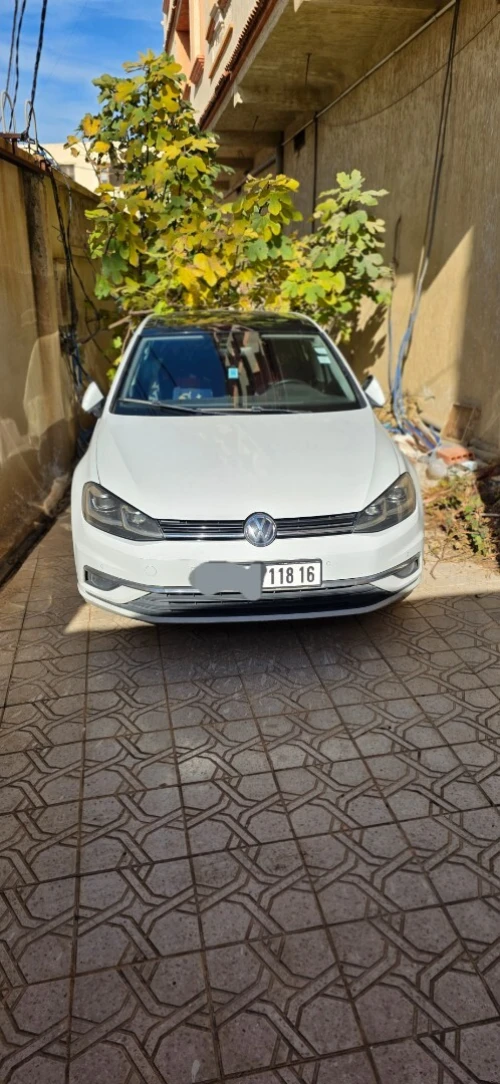 Volkswagen Golf 7 2018 Carat
