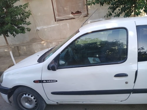 Renault Clio 2 1999 111