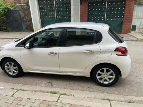 Peugeot 208 2016 Active