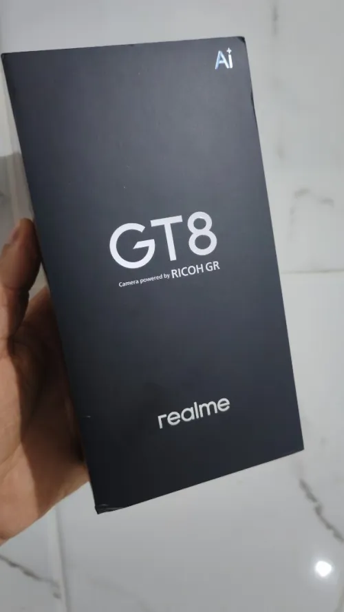 Realme GT8 12/256 Cachté