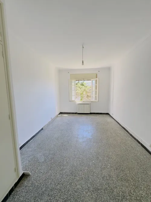 Location Appartement F4 Alger Hydra