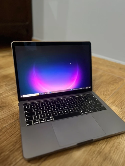 MacBook Pro 2019 i7/16gb 500Gb ssd touch id