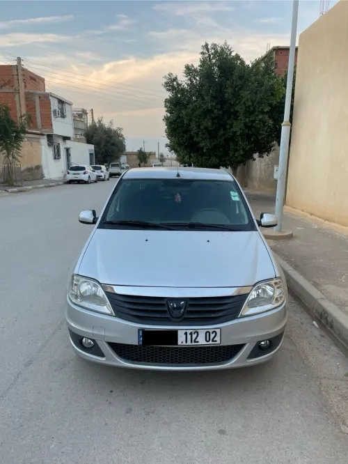 Dacia Logan 2012 Laureate
