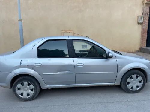 Dacia Logan 2012 Laureate