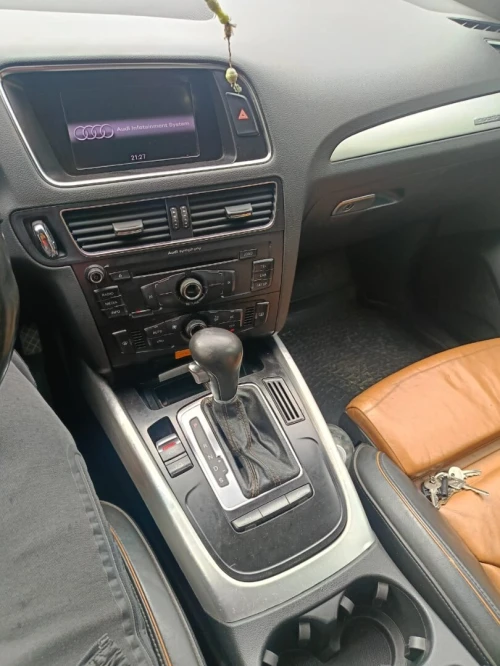 Audi Q5 2010 Q5