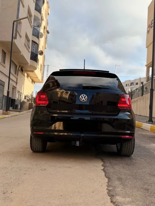 Volkswagen Polo 2015 La carat plus