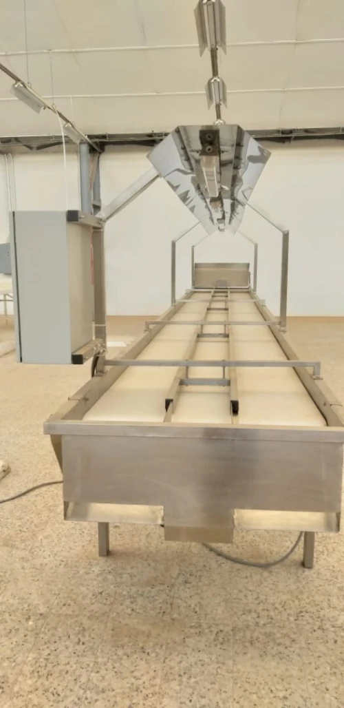 Machine de tri pour dattes olives figues et autres
