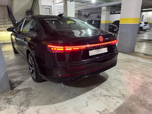 Volkswagen Passat 2025 Pro
