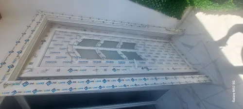 porte en pvc neuf