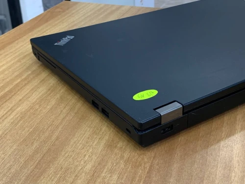 LENOVO THINKPAD E570  / I3 7EME / 8G /128 SSD /15.6 FHD