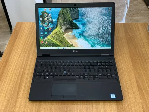 DELL LATITUDE 5591 / INTEL I5 8 EME / 12 G / 256 / 15.6 FHD