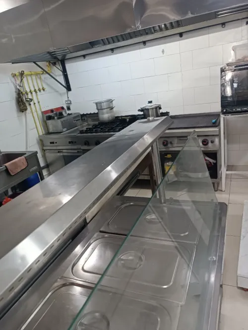 Avendre un matériel de restaurant