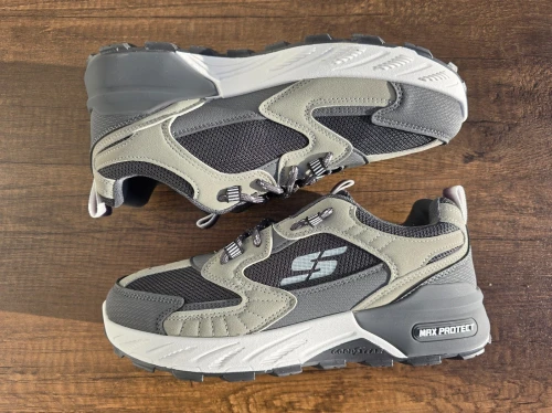 Skechers