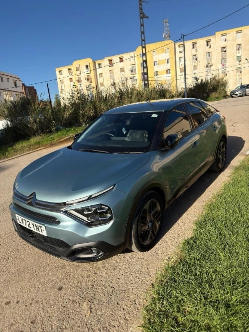 Citroen C4 shine 2023 
