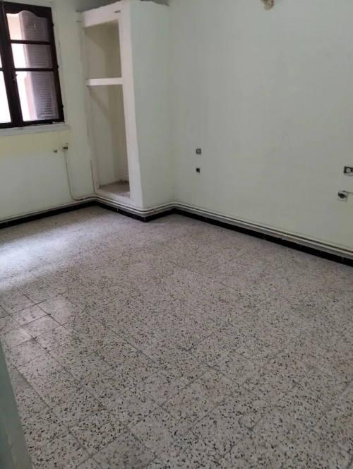 Location Appartement Niveau de villa F5 Batna Batna