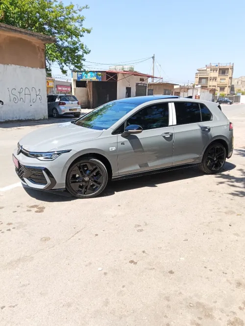 Volkswagen Golf 8 2026 R Black Edition 