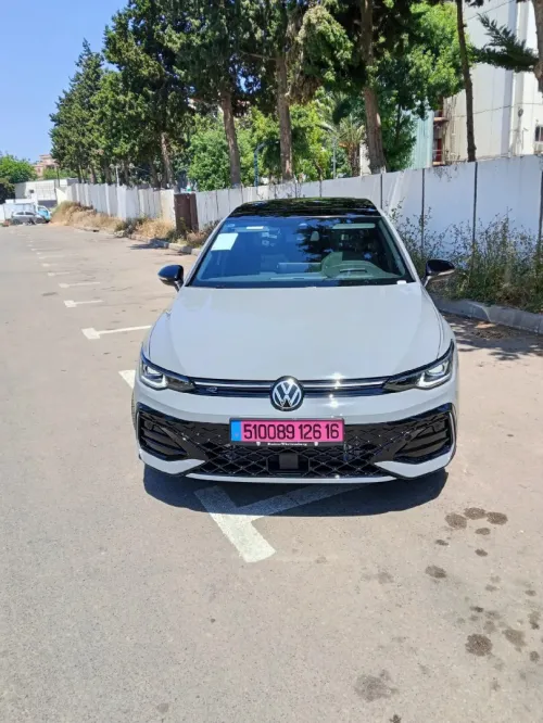 Volkswagen Golf 8 2026 R Black Edition 