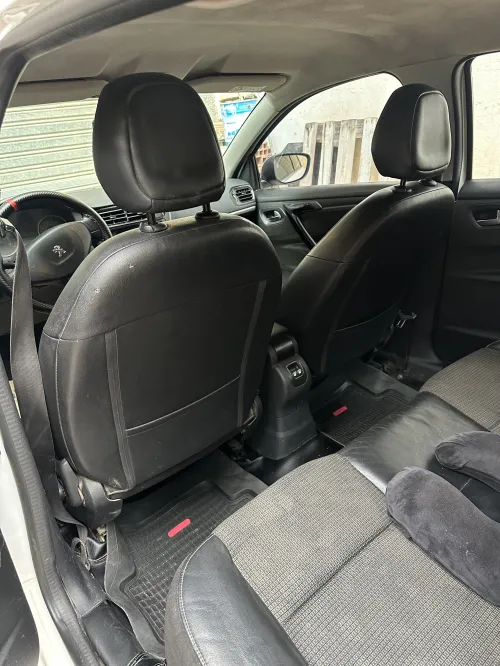 Peugeot 301 2015 pack luxe 