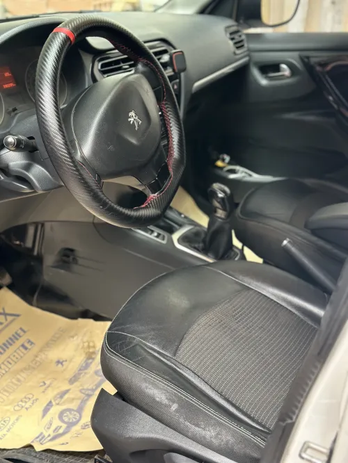 Peugeot 301 2015 pack luxe 
