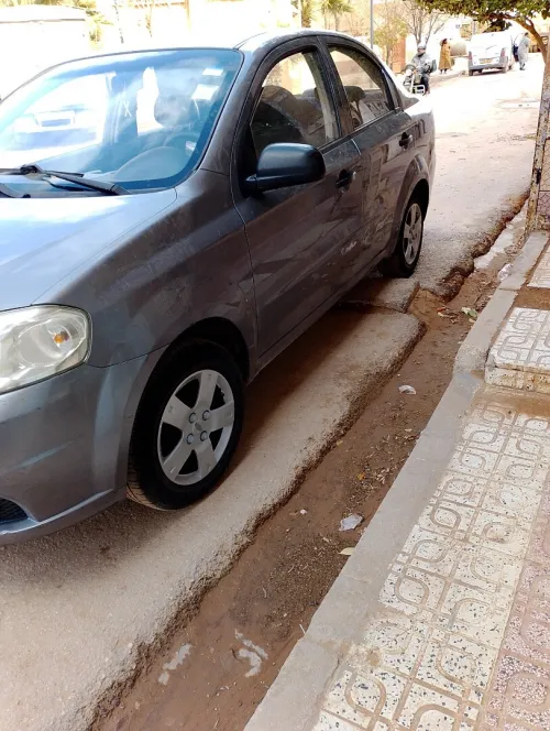 Chevrolet Aveo 5 portes 2009 لباز مع اسيستي