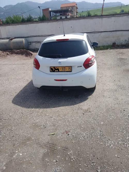 Peugeot 208 2013 Allure