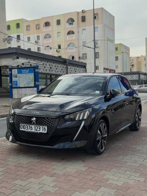 Peugeot 208 2023 GT