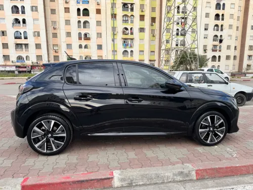 Peugeot 208 2023 GT