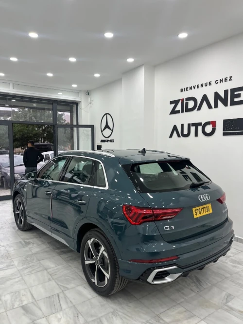 Audi Q3 2026 S-LINE