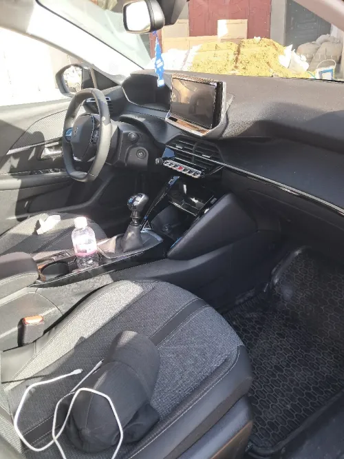 Peugeot 208 2024 Allure Pack