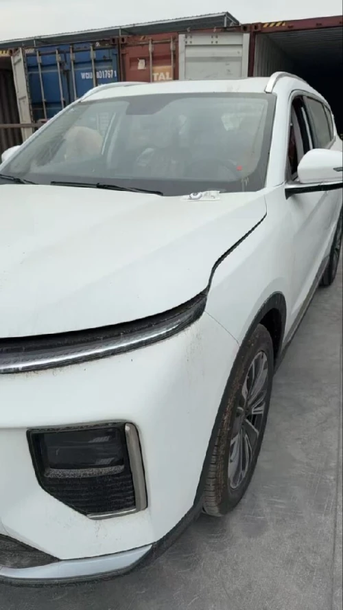 Jetour  X70 PLUS 2026 Luxury Edition 7 places 