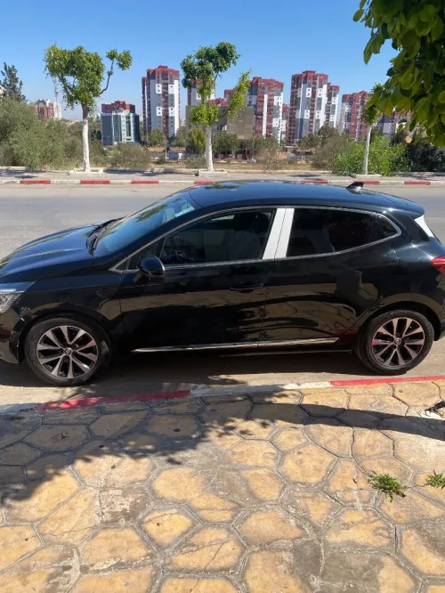 Renault Clio 5  2023 Intence plus
