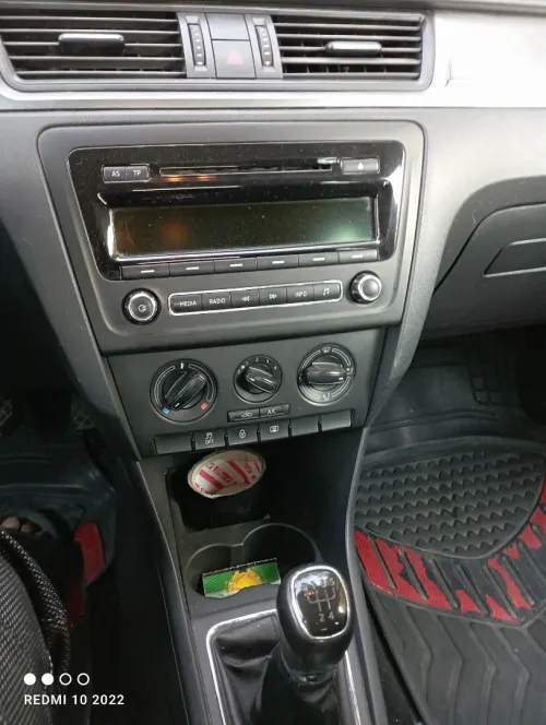 Skoda Rapid 2015 Rapid