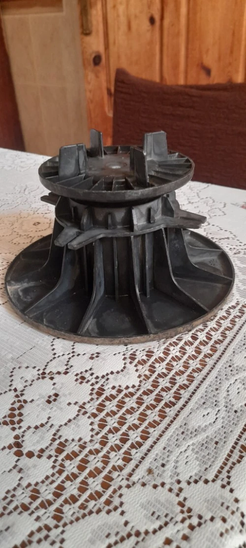 Plot réglable de terrasse bricolage