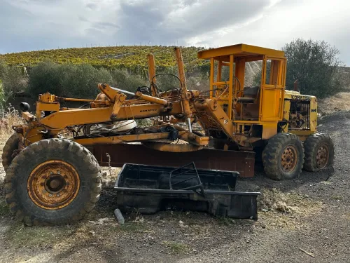 Komatsu Gd705 1979