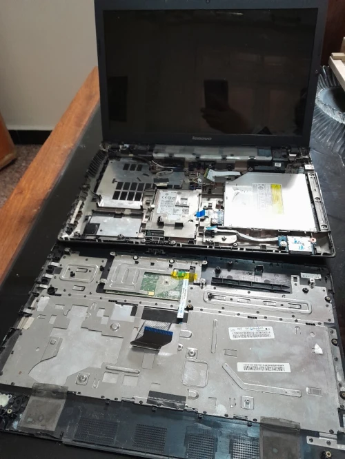 PIECES carcasse &ficheur LENOVO G 500