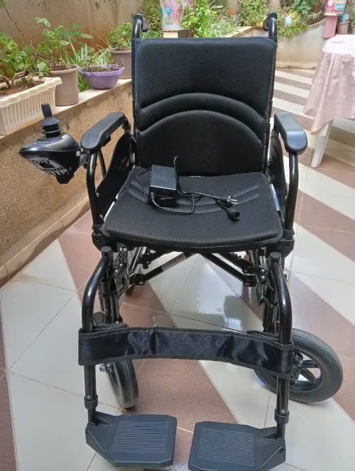Chaise roulante electric