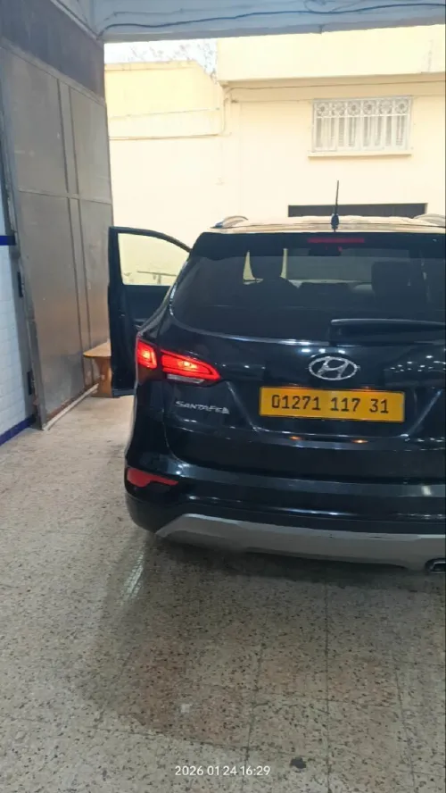 Hyundai Satellite 2017 Satellite