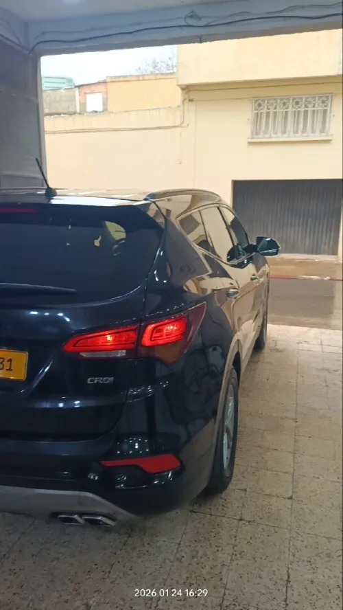 Hyundai Satellite 2017 Satellite