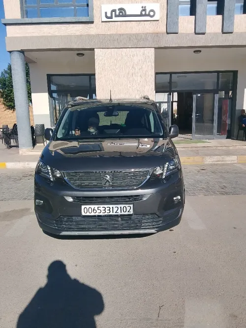 Peugeot Rifter 2021 