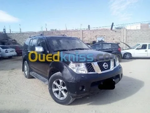 Nissan Pathfinder 2009 Elegance