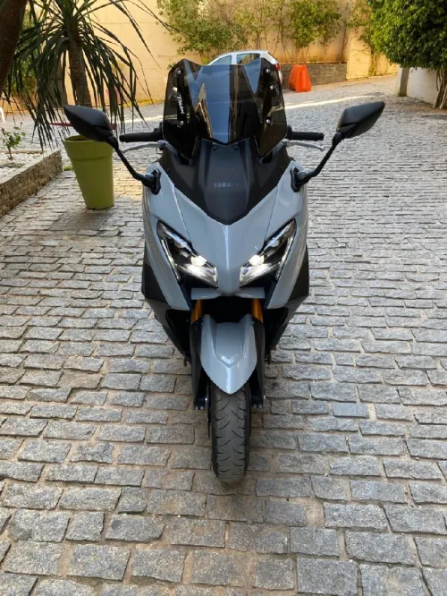 Yamaha T Max 562 2025