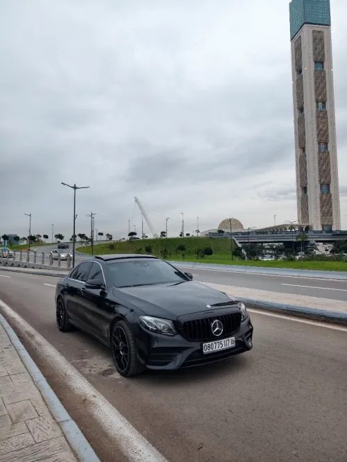 Mercedes Classe E 2017 AVANTGARDE Pack AMG