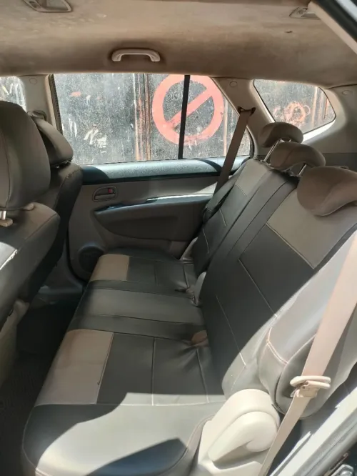 Kia Carens 2010 