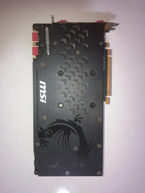 (En attente) CARTE GRAPHIQUE MSI GTX 1070 TI 8G