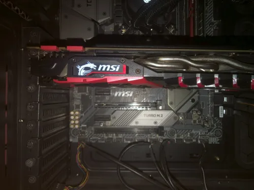 (En attente) CARTE GRAPHIQUE MSI GTX 1070 TI 8G